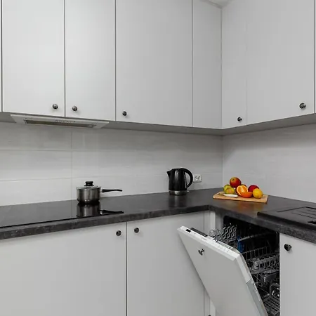 Solec 79 By Renters *