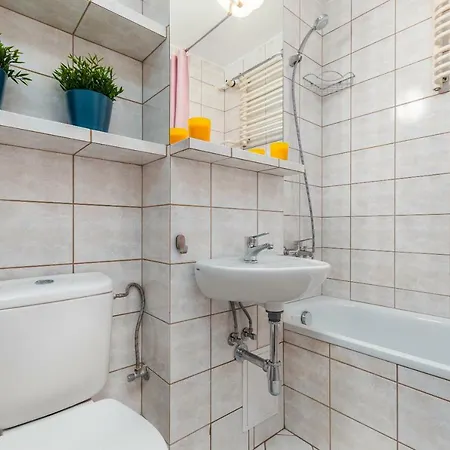 Solec 79 By Renters Apartment Warschau