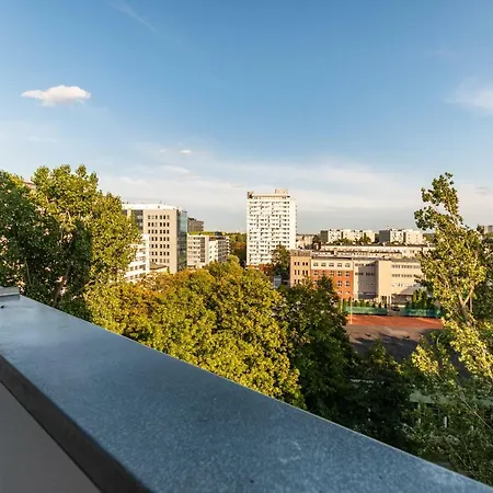 Solec 79 By Renters *