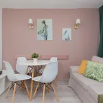 Solec 79 By Renters *